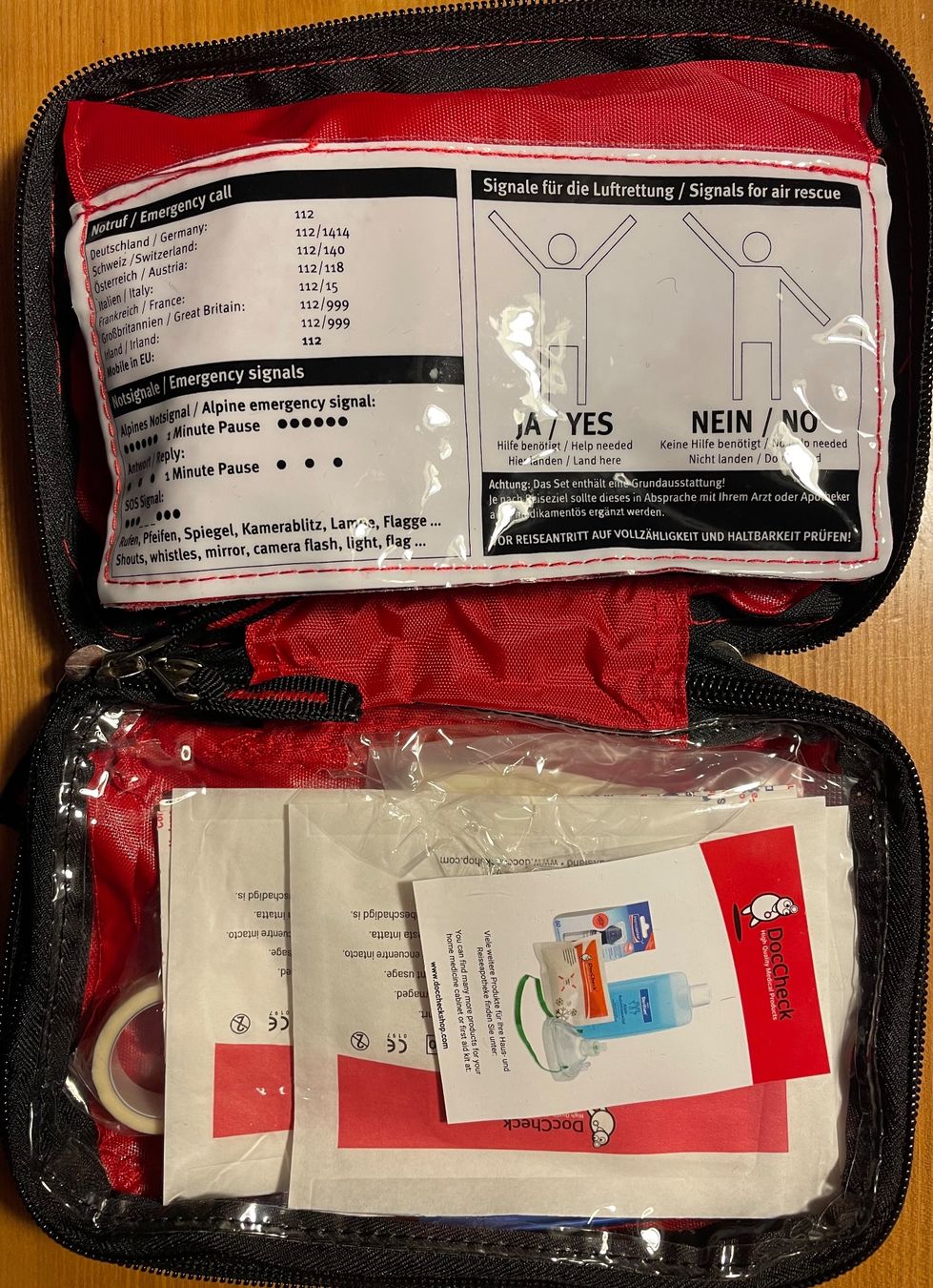 Kit di pronto soccorso: Notfall Apotheke / Verbandset – Usato da Wald ZH venduto da ukulele77 2