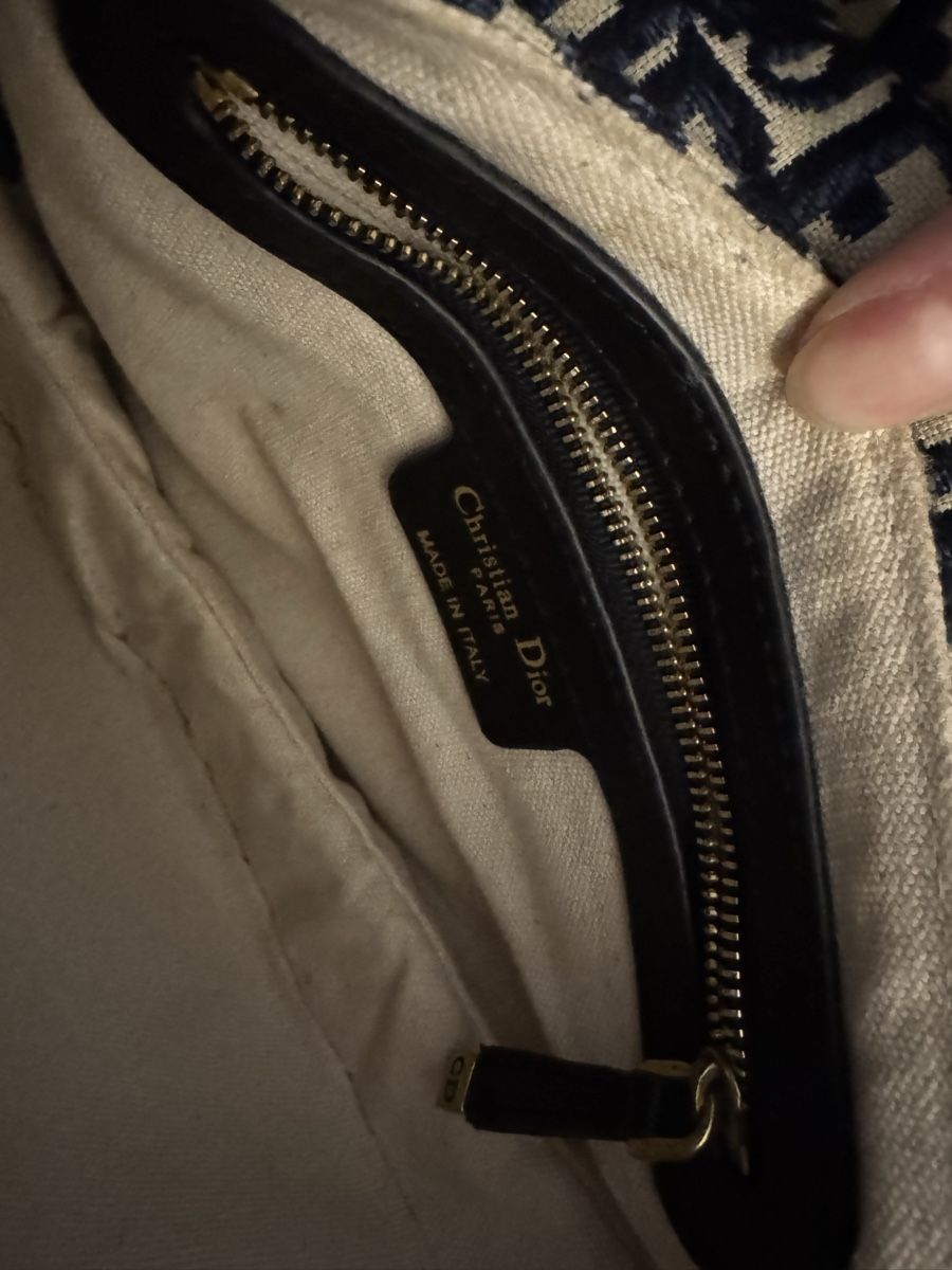 Taschen für Damen: Handtasche – Gebraucht aus Schaan von kri_tsw8 7