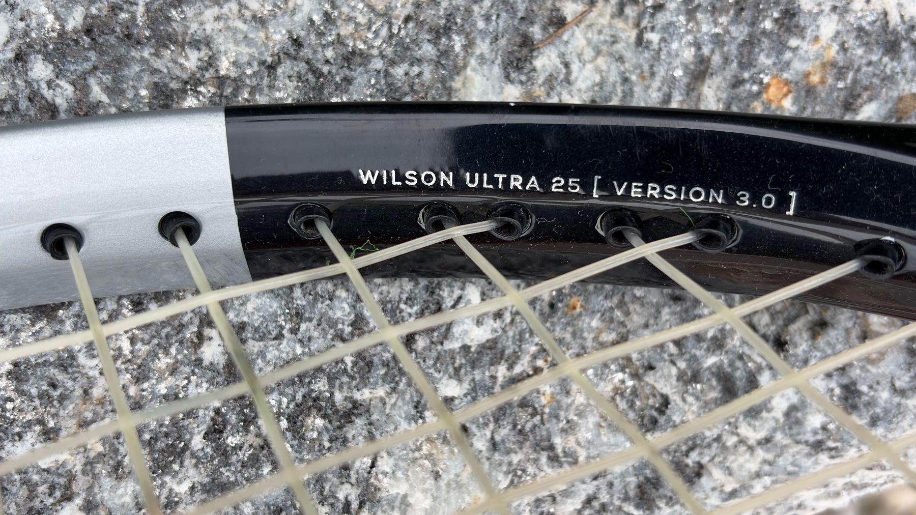Wilson Racchette: Wilson Ultra 25 V3 Junior Racket – Usato da Arni AG venduto da CLIMBIM 4