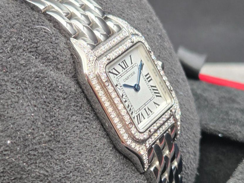 Cartier Uhren: Cartier – Neu und originalverpackt aus La Chaux-de-Fonds von curtitswisswatches 4