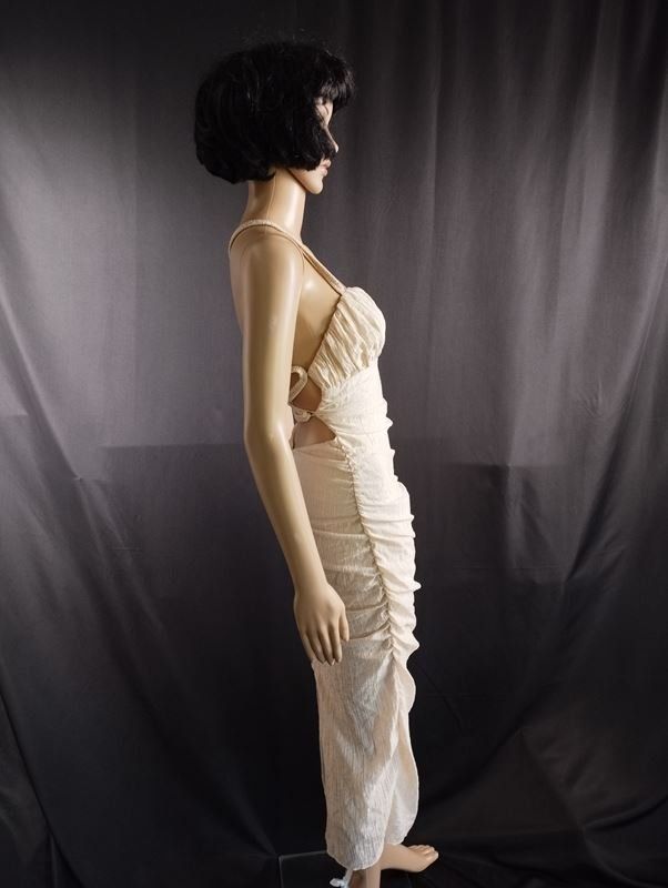 Zara Robes: ZARA Kleid beige Gr. XS – D'occasion à Schübelbach par Restwert_Schubelbach 1