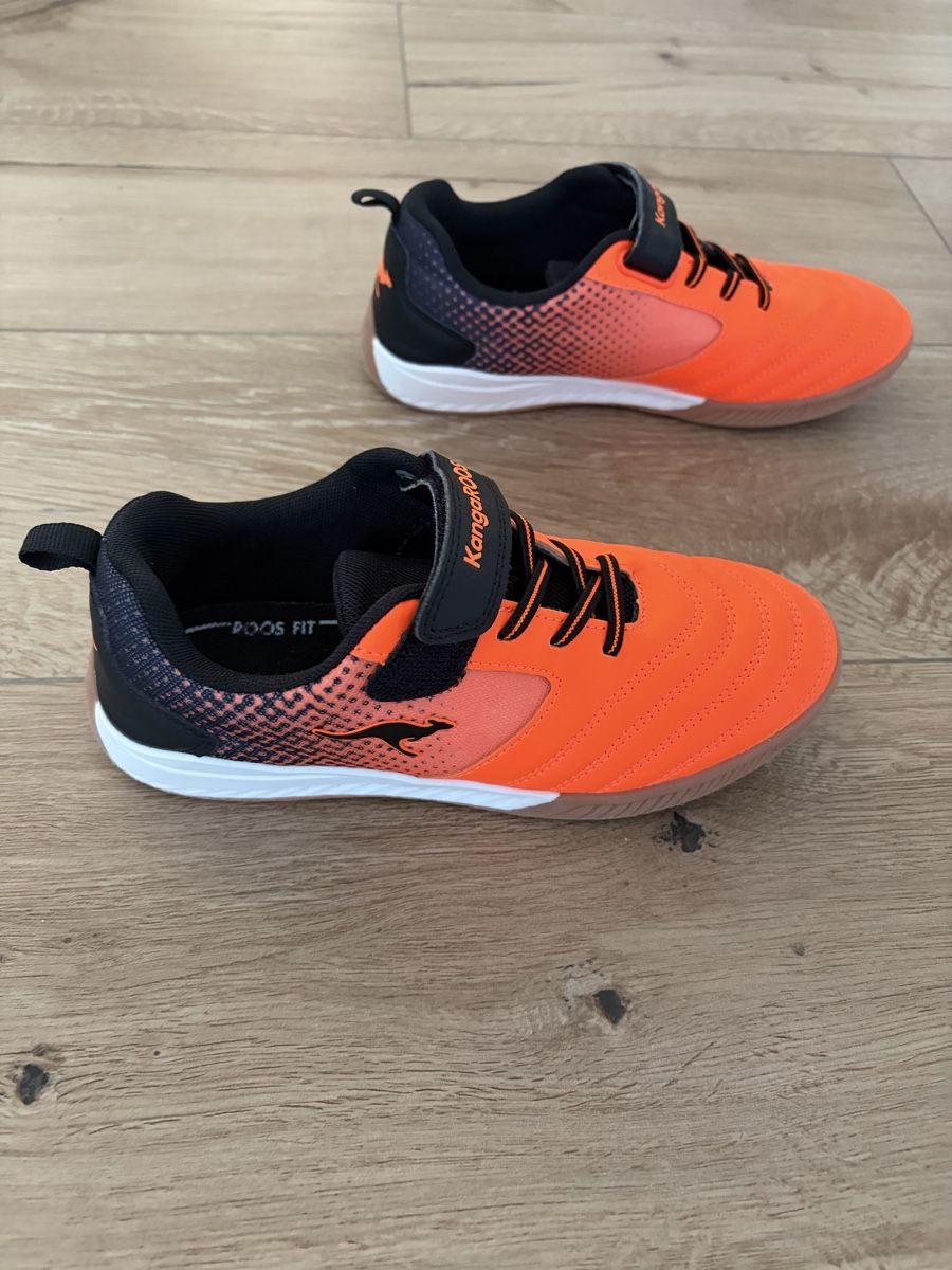Scarpe per ragazzi: Kangaroos Hallenschuhe – Usato da Laupen ZH venduto da Elti2017 1