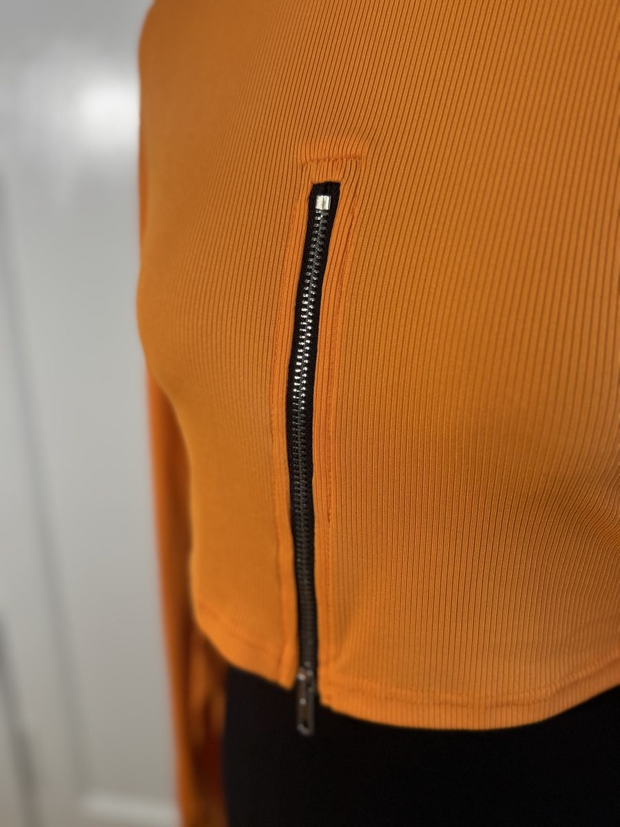Shein Top: Trendiges Top mit Reissverschluss, Gr. M – Nuovo (secondo la descrizione) da Wetzikon ZH venduto da el-lustigo2 1