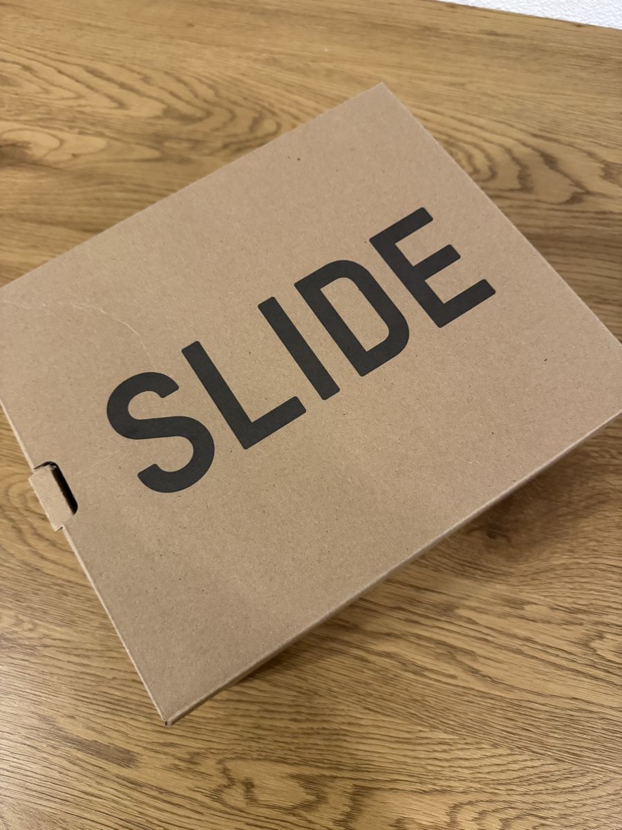 Adidas Herrenschuhe: Yeezy Slide – Neu und originalverpackt aus Oberglatt ZH von beacoutinho 2
