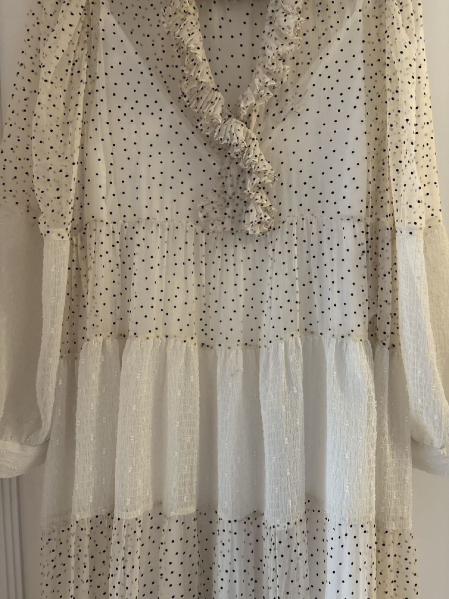 Sandro Vestiti: Sandro Kleid (40) Weiss Creme Chiffon  – Usato da Luzern venduto da One0911 1