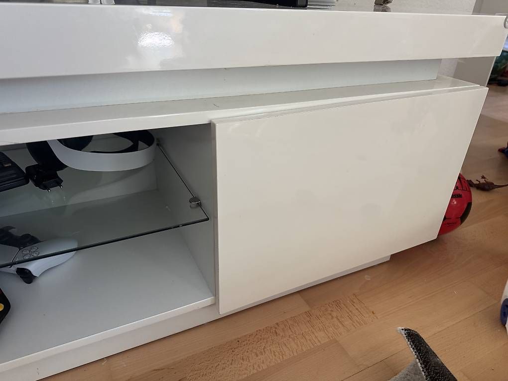 Conforama TV Möbel: TV Möbel – Gebraucht aus Zürich von aliciasp 1