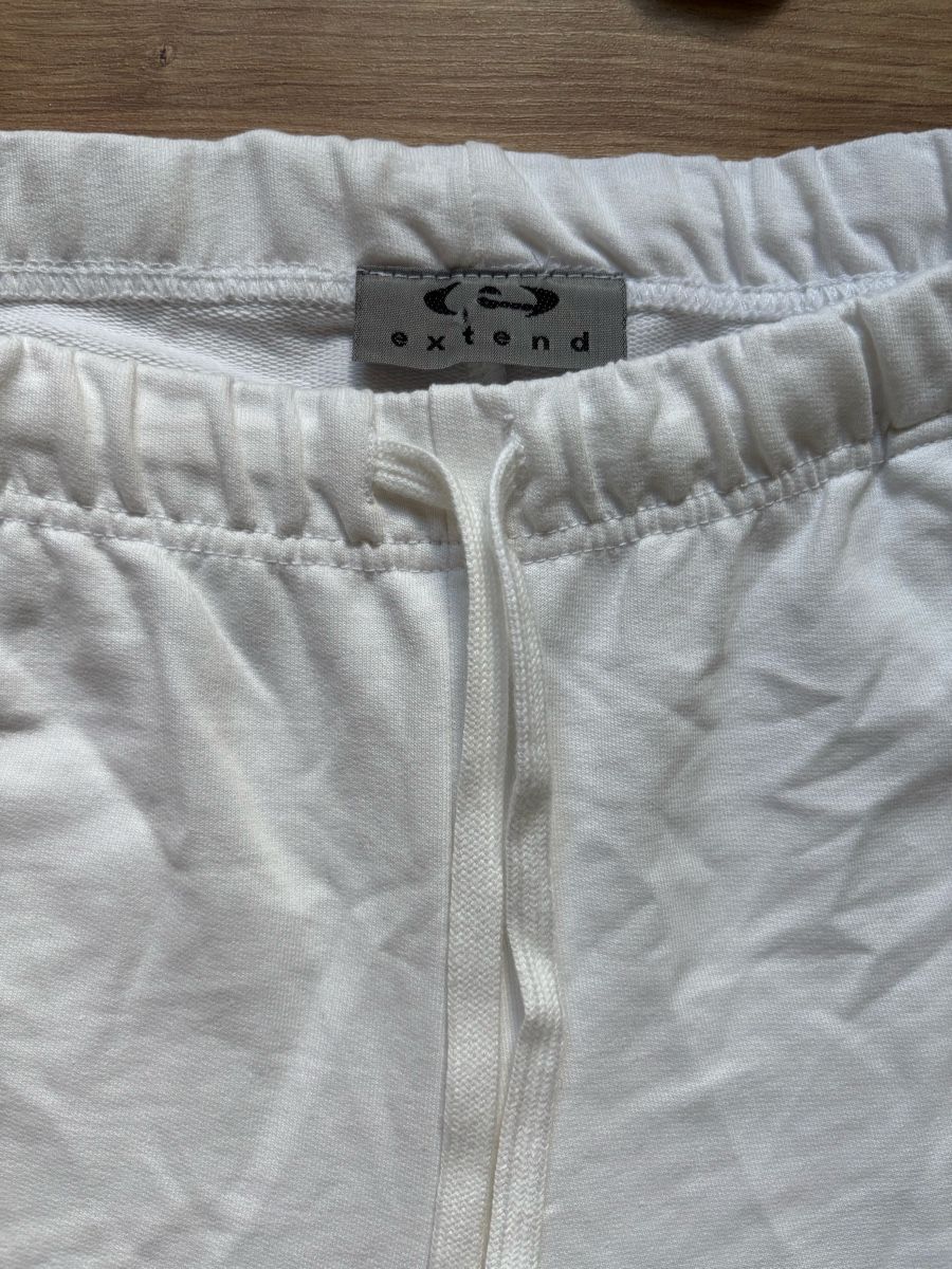 Pantaloni: capri training blan, taille XL – Nuovo (secondo la descrizione) da Tavannes venduto da callie.mcli 2
