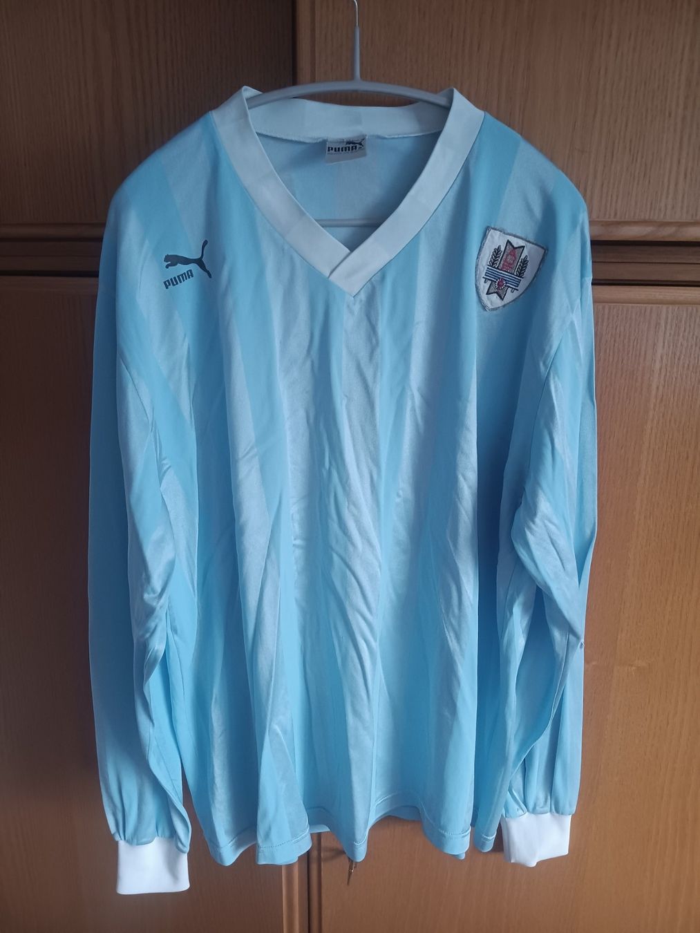 Puma Maillots de corps & Pantalons: Original  Puma Uruguay 1990 – D'occasion à Neuchâtel par den_7x9p