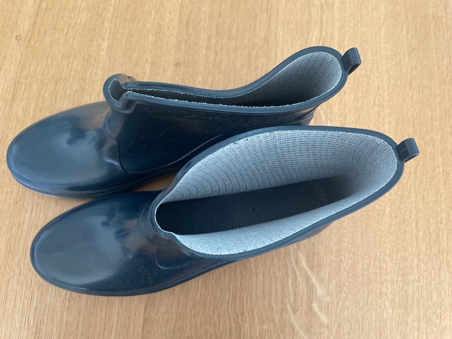 Damenschuhe: Gummistiefel 42 – Gebraucht aus Würenlos von baslerdybli01 2
