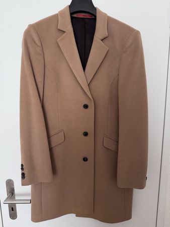 Hugo Boss Men’s Cashmere Coat (Size 48)