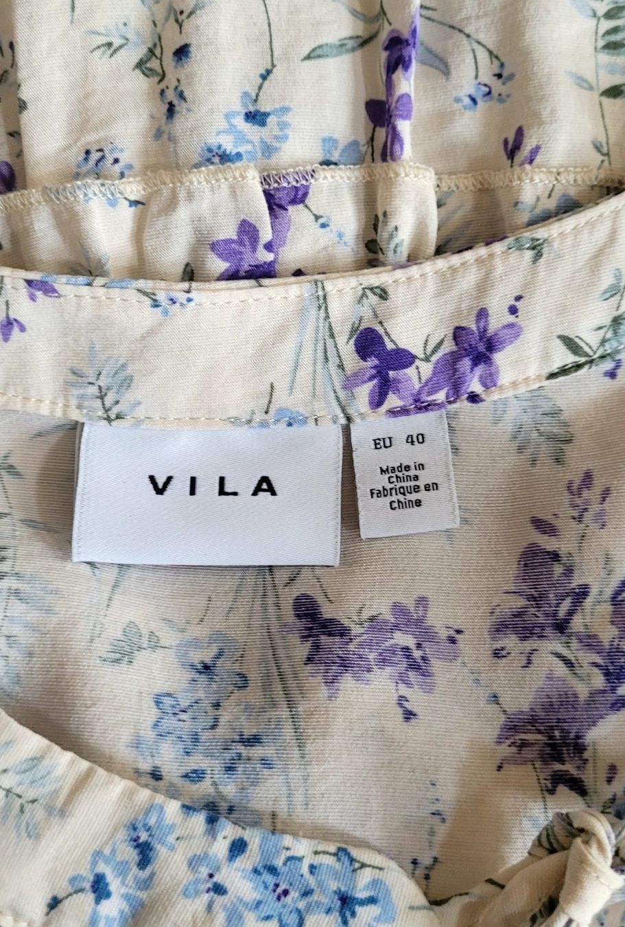 Vila Vestiti: Kleid Blumen von VILA Gr. 40 Hippie Boho Chic – Usato da Füllinsdorf venduto da Sunnebliemli7 2
