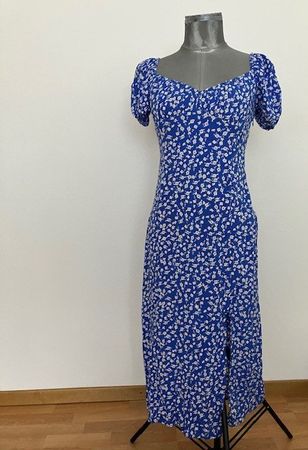 Robe d'été fleurie bleue et blanche, taille M