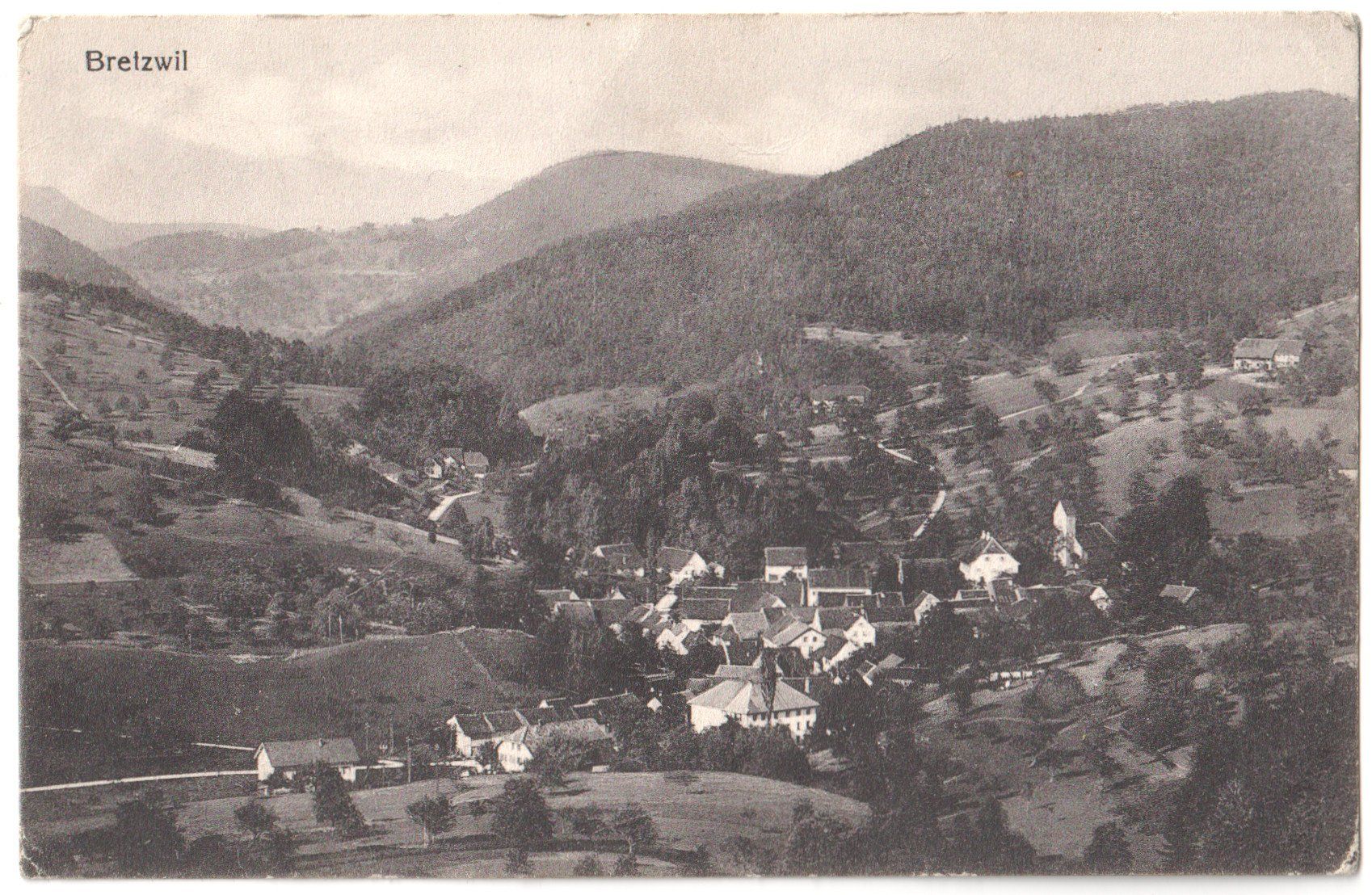 Cartoline postali: BRETZWIL: Dorfansicht im Basellandschaft 1918 – Usato da Engelburg venduto da Swisscards