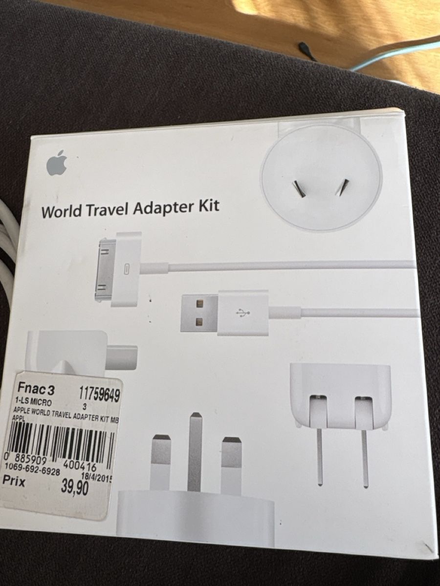 Apple Laufwerke & Adapter: Kit adaptateur monde Apple  – Neu und originalverpackt aus Préverenges von Gilchris 3