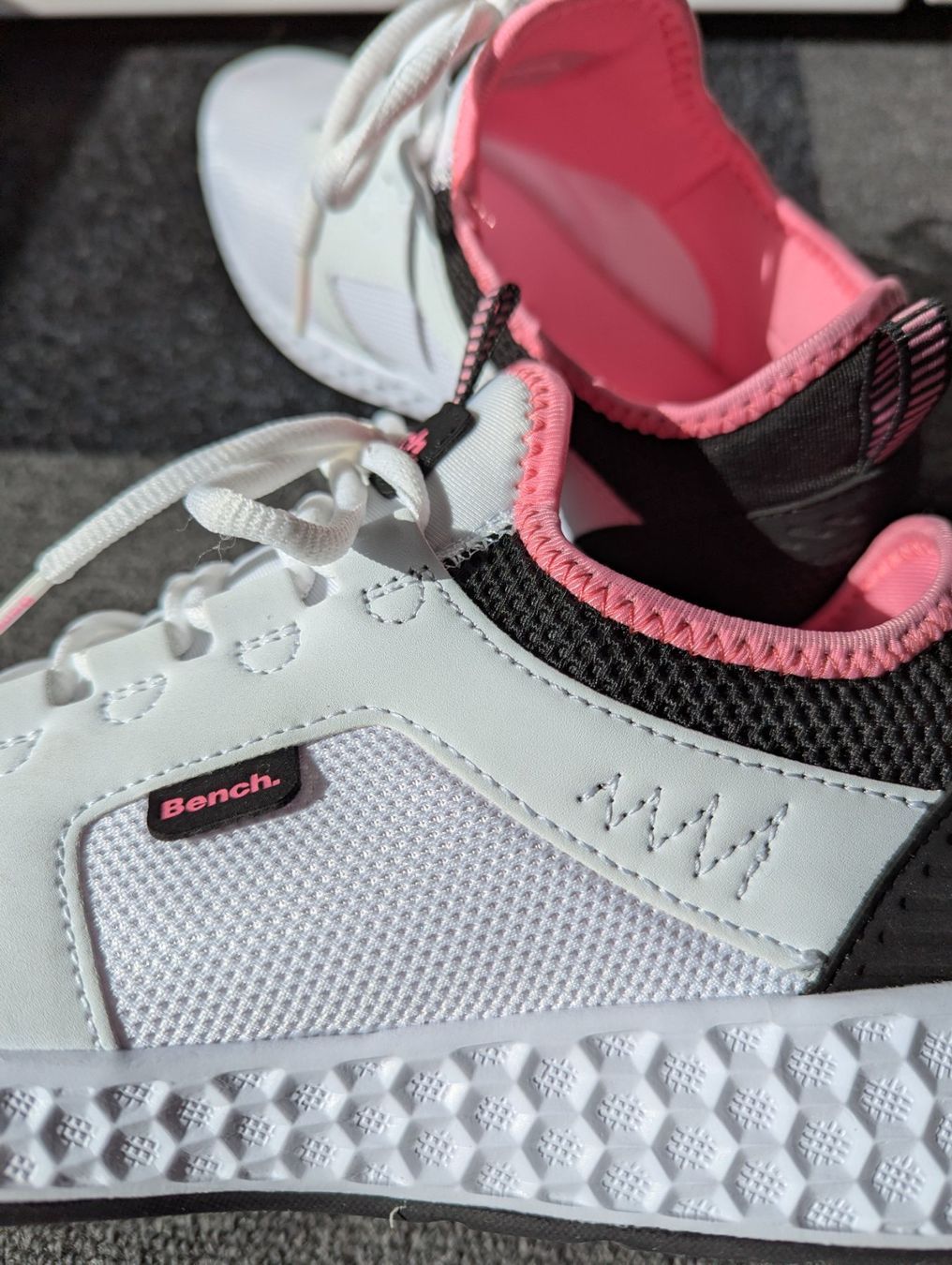 Bench Scarpe da donna: Bench. Sneakers Grösse 41 – Nuovo (secondo la descrizione) da Tägertschi venduto da Araschi 2