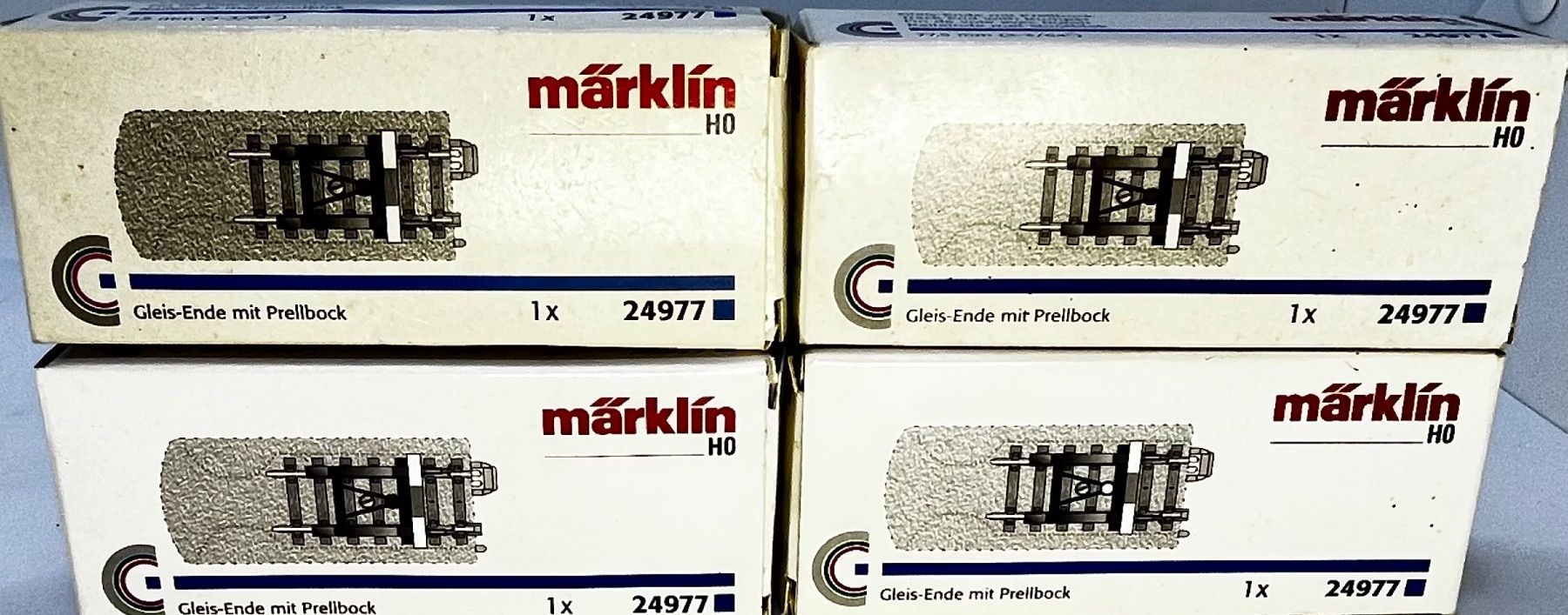 Märklin Modelleisenbahnen: Märklin 24977 - Prellbock C-Gleis - H0 – Gebraucht aus Pfeffingen von EdwinD01