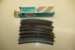 Märklin H0: 10xgebogenes K-Gleis Nr. 2121