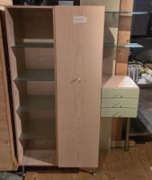 Wandgarderobe  mit Schrank