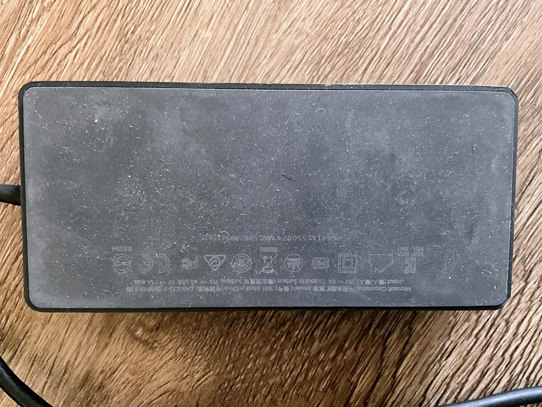 Microsoft Docking station: Original Microsoft Surface Dock (siehe Bilder) – D'occasion à Uetendorf par cmon_united 1