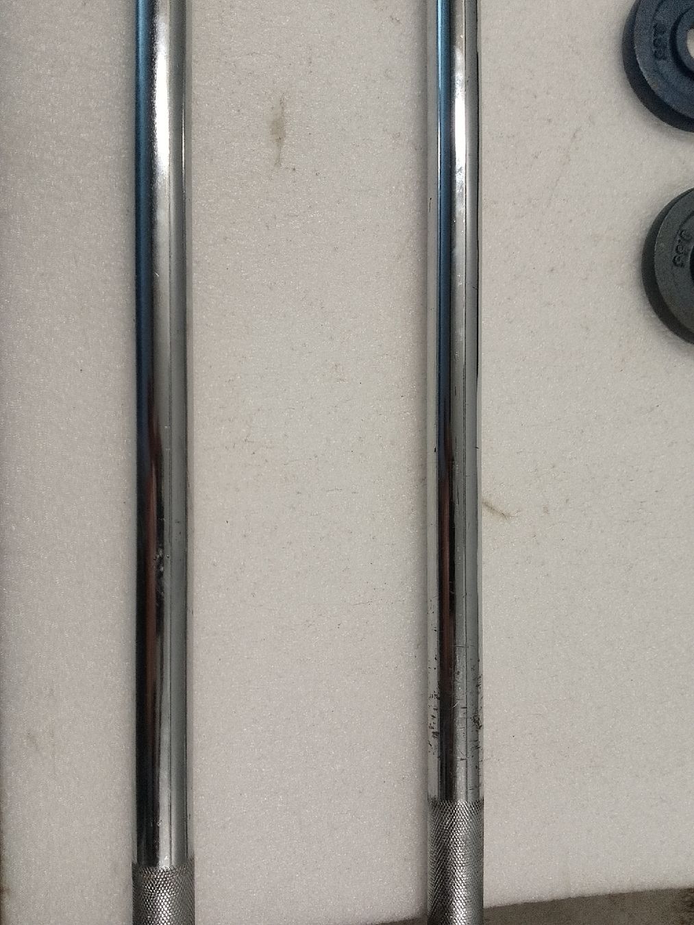 Manubri & Pesi: Hantelstangen mit Gewichten und Muttern – Difettoso da Trubschachen venduto da Caddy8 2