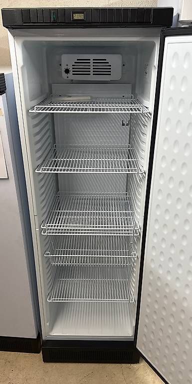 Kühlschrank: Kühlschrank - Gewerbe SDU 1375 – Neu (gemäss Beschreibung) aus Hunzenschwil von sup_9gyh 1
