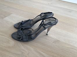 Süsse Navyboot Slingbackheels im Seidenlook