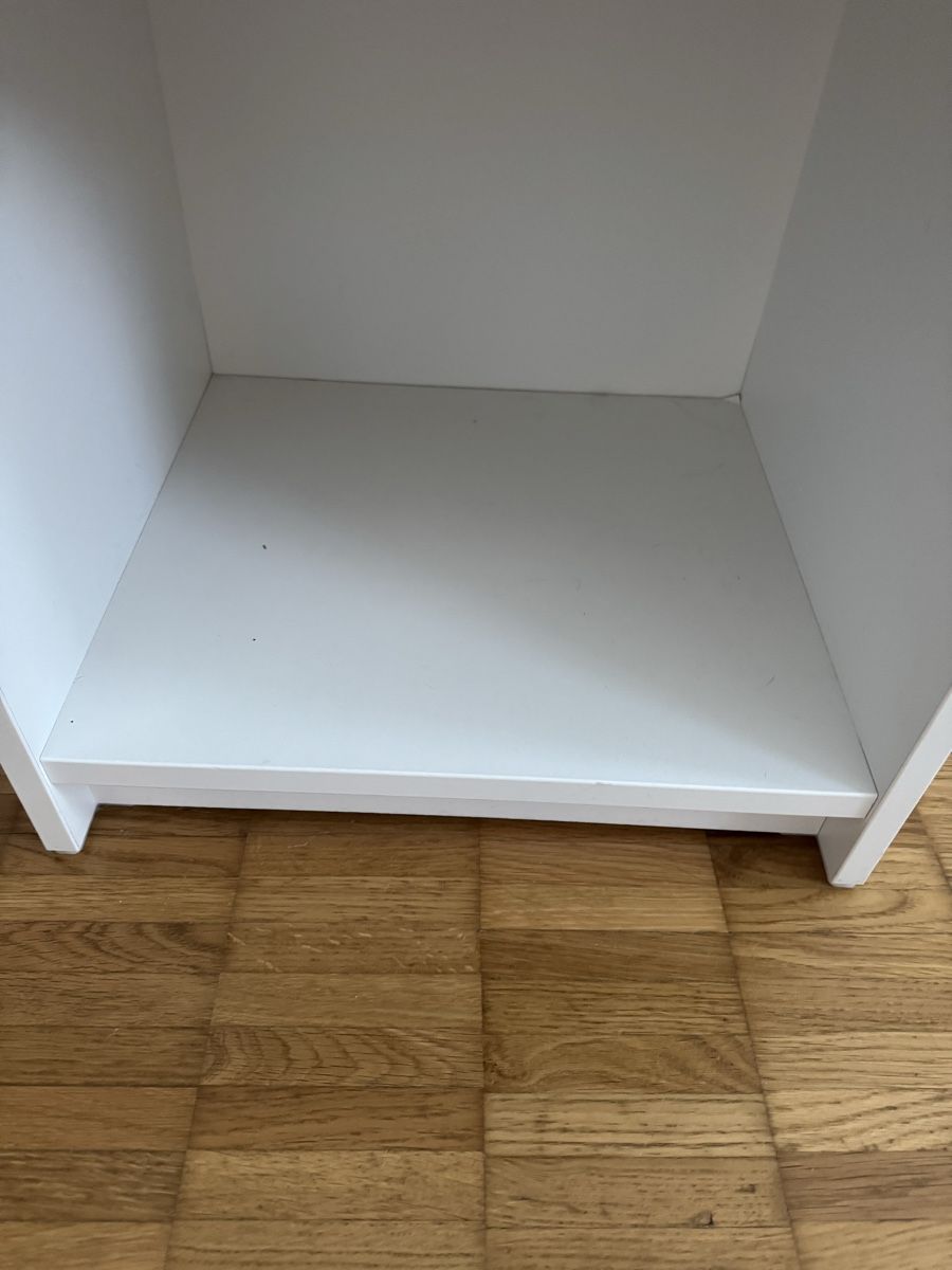 Comodini: Ikea Nachttisch – Usato da Frenkendorf venduto da lop_sq9f 2