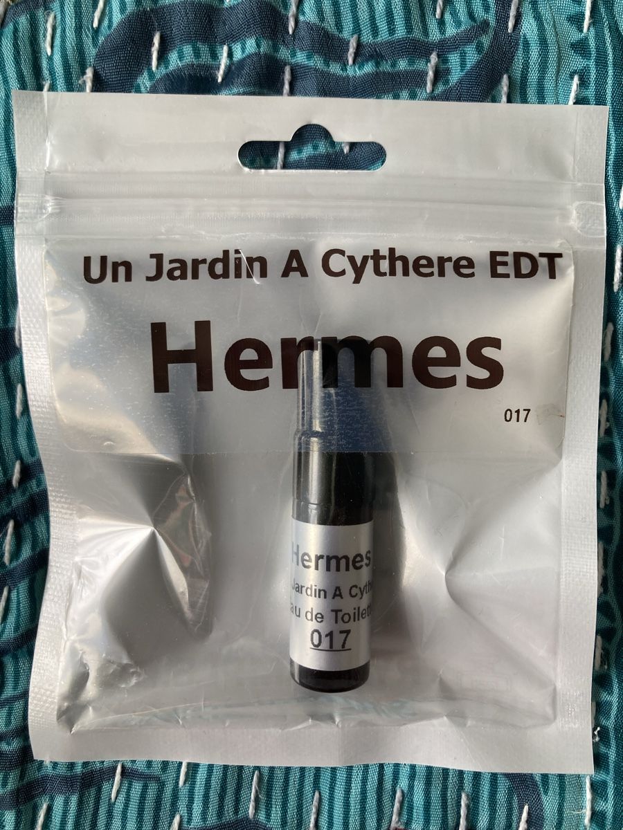 Hermès Profumi & Eau de Toilette: Hermes - Un Jardin à Cynthère EDT 2ml – Nuovo (secondo la descrizione) da Therwil venduto da blubblubblubb 1