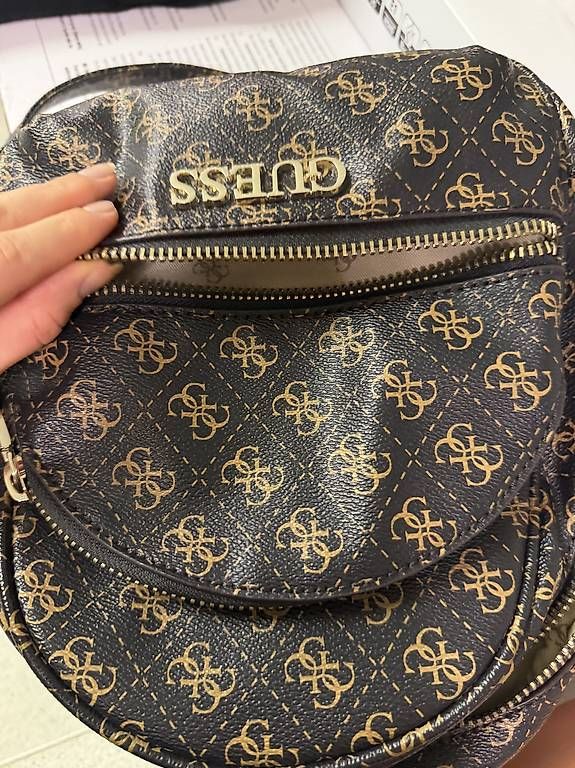 Zaini: GUESS MINI RUCKSACK – Usato da Märstetten venduto da sha_9p7c 4