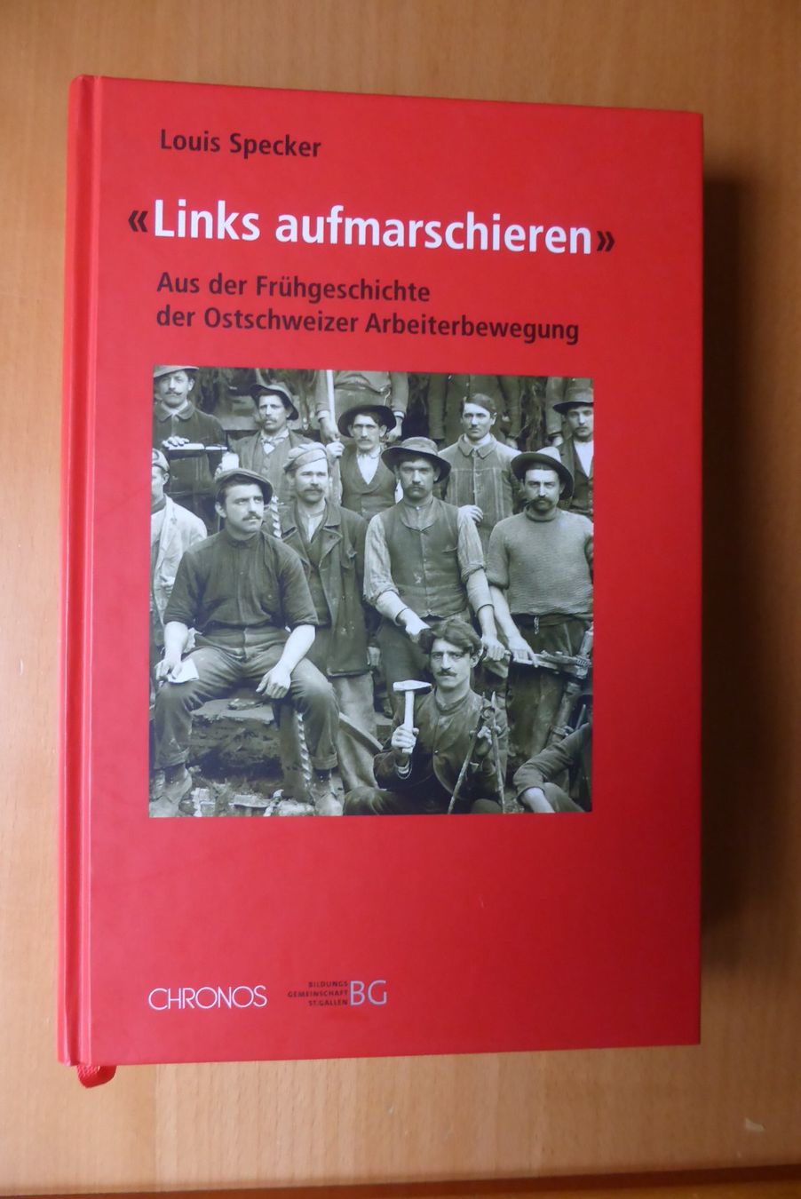 Libri: Links aufmaschieren - Louis Specker – Nuovo (secondo la descrizione) da Brunnadern venduto da lesezirkel