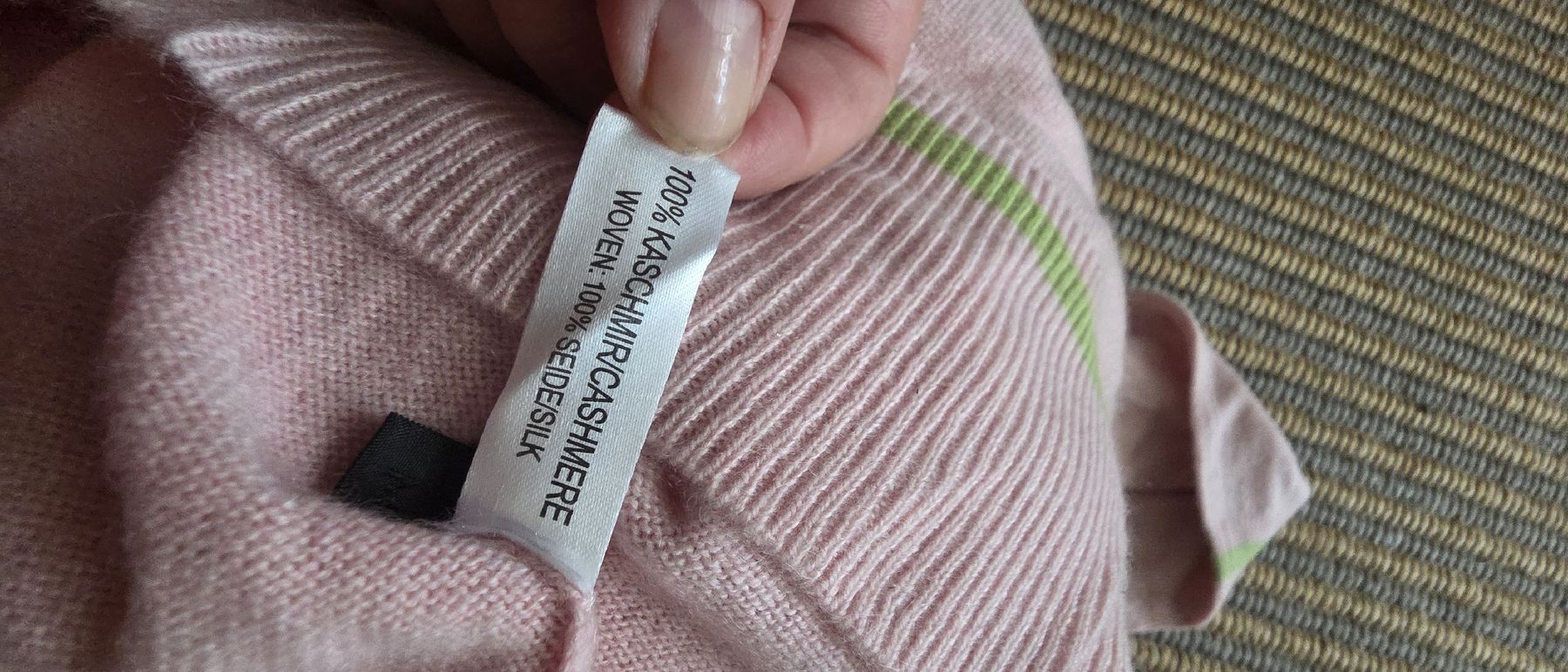 FTC Maglioni & Felpe: Damen Pullover rosa 100% Kaschmir/Seide Grösse FTC – Usato da Riedikon venduto da Winter21. 5