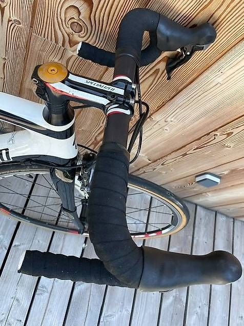 Specialized Biciclette: Specialized Roubaix carbone Taille 52 Shimano 105 – Usato da Lausanne venduto da cde_6s9f 4