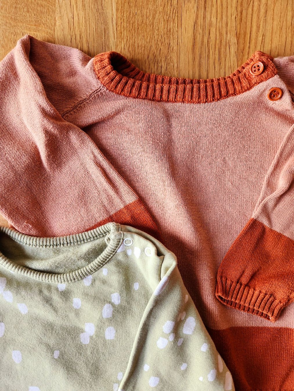Kleiderpakete & -sets: Set Winterbody und Pullover – Gebraucht aus Bern von LMiesler 1