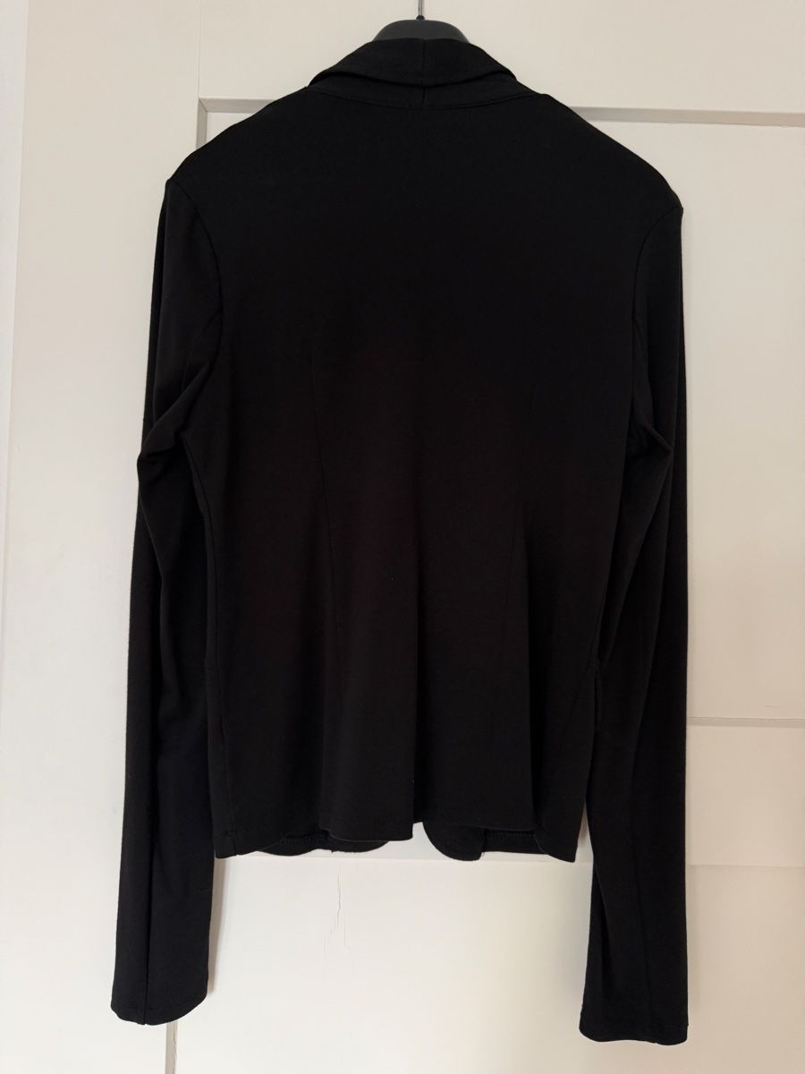 Giacche: Schwarzer Blazer mit Nieten, Gr. 36 – Usato da Chur venduto da auroraley 1
