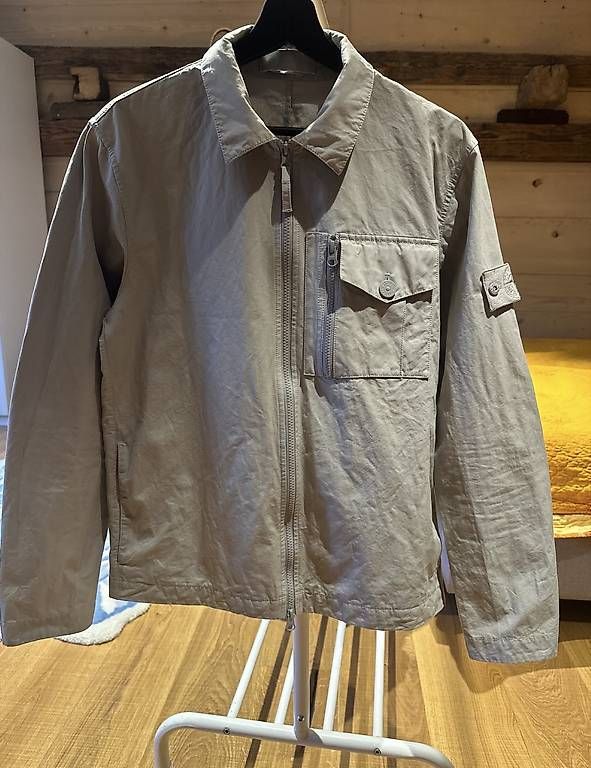 Jacken: Stone Island Ghost Edition – Neu und originalverpackt aus Regensdorf von and_wl25