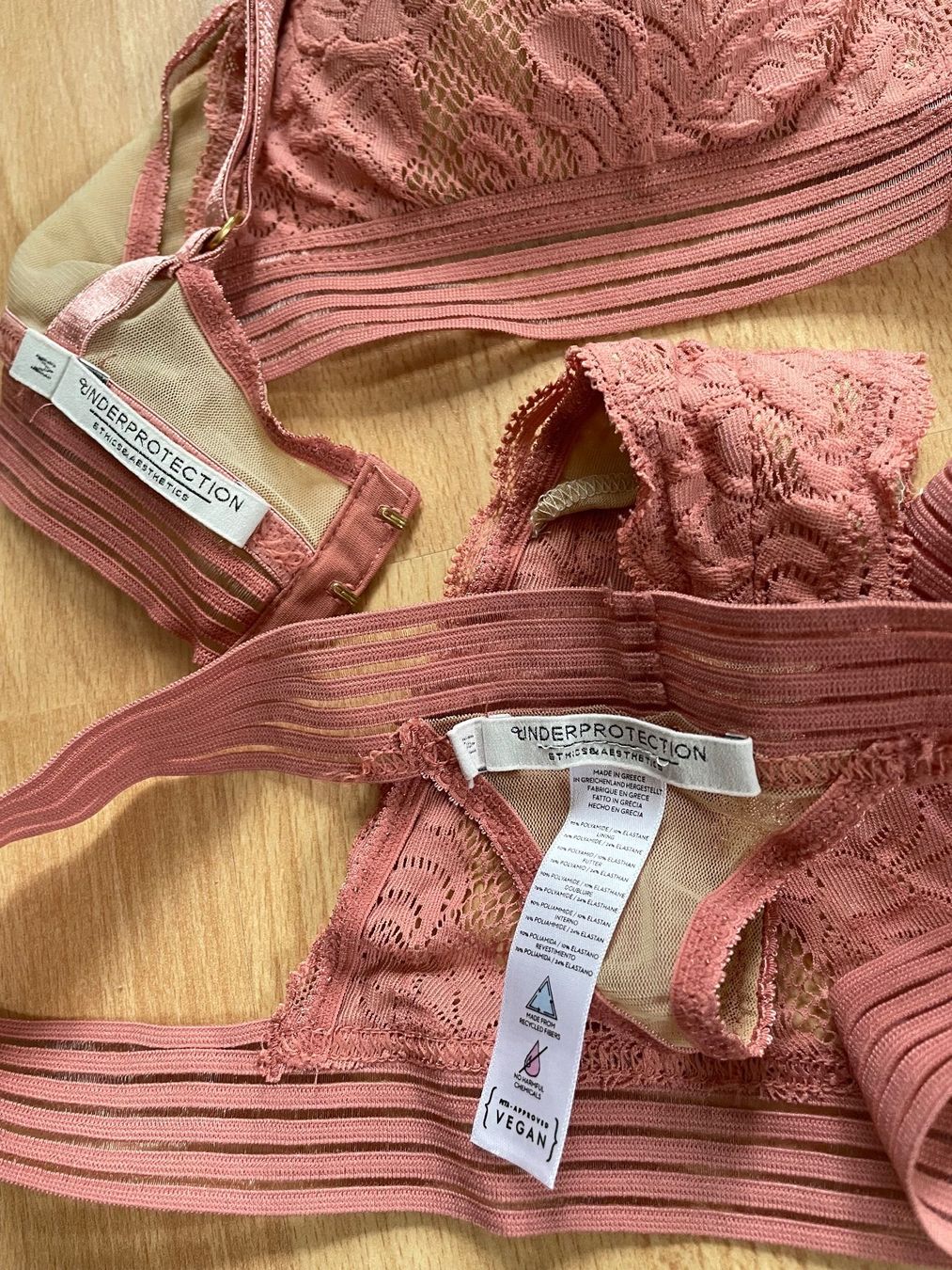 Altra biancheria intima: Underprotection Dessous Set Gr. M mit Spitze, neuwertig! – Nuovo (secondo la descrizione) da Zürich venduto da sarah_5 2