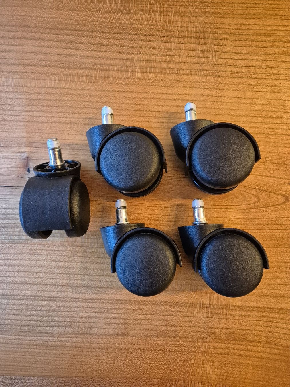 Altro per stoccaggio & trasporto: Håg Capisco Stuhlrollen 11mm – Nuovo (secondo la descrizione) da Thalheim AG venduto da dunkymunky