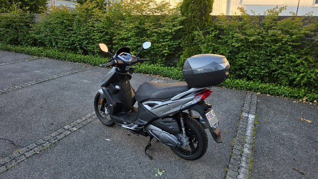 Strada: Gut gepflegt Motorrad – Usato da Thun venduto da ali_8rmb 5
