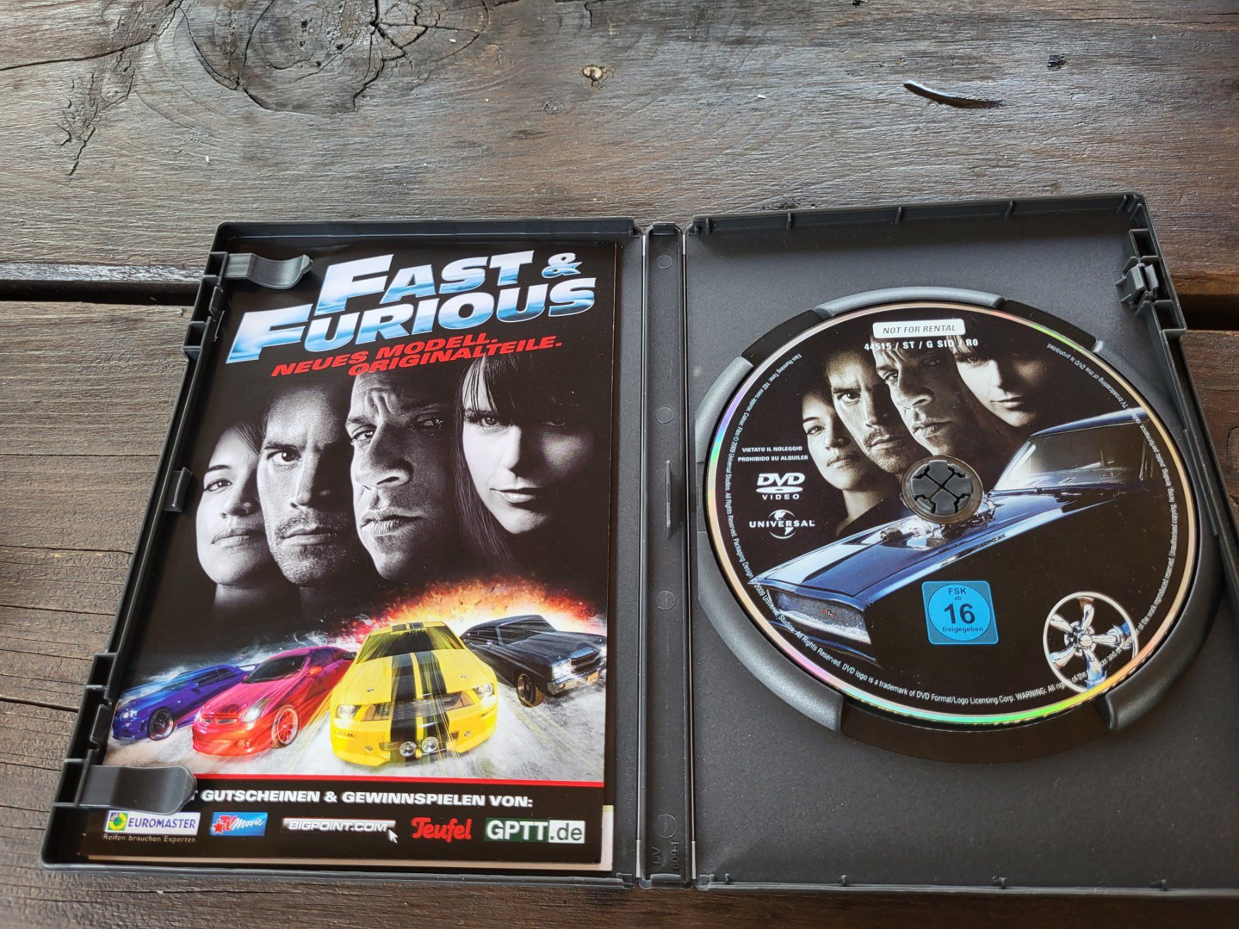 Alle DVDs: Fast & Furios - Neues Modell. Originalteile. DVD – Gebraucht aus Wünnewil von Susuki125gt 1