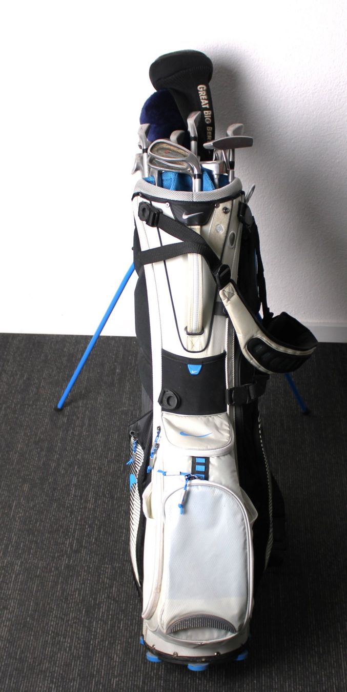 Schläger & Sets: Ein Golf Set mit Tasche von Nicke – Gebraucht aus Volketswil von brockipfannenstil 2
