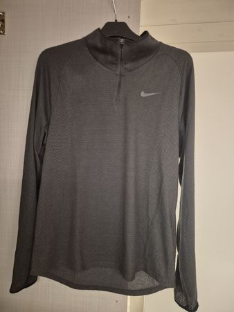 Nike Dry-Fit Sweatshirt Gr. M