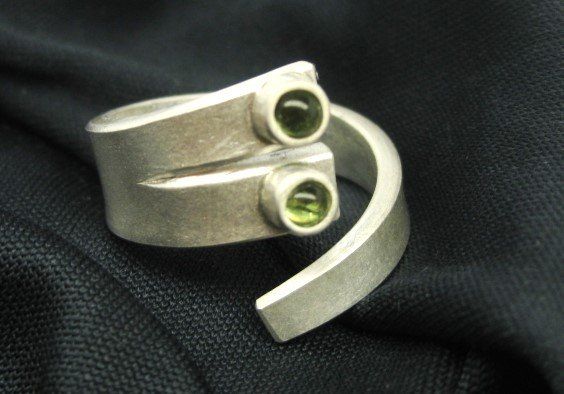 Anelli: spezieller Ring Silber 999 Einzelstück Peridot Gr. 57+ – Nuovo (secondo la descrizione) da Ermatingen venduto da Decovin 1