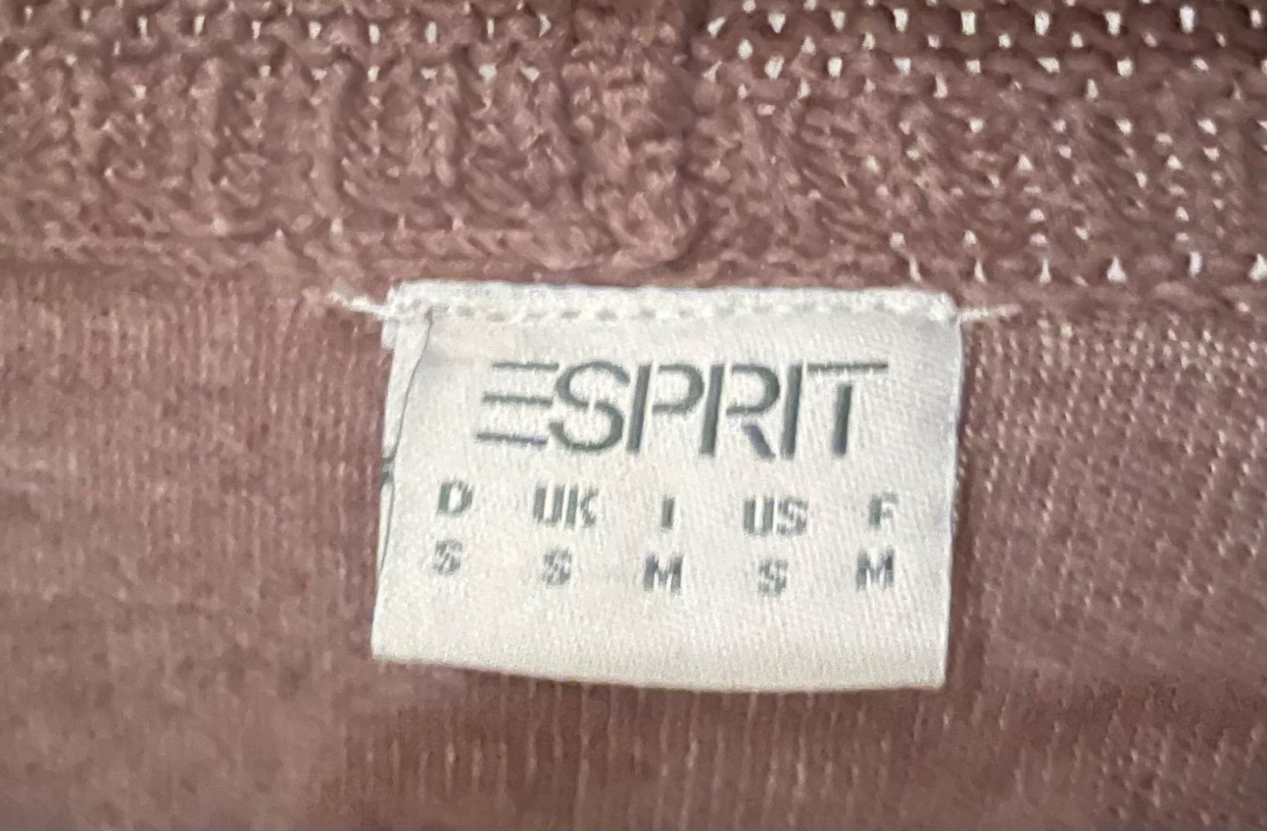 Esprit Pullover & Sweatshirts: Esprit, toller Oversize-Pullover mit schönem Kragen, Gr. S – Gebraucht aus Niederweningen von baghirac 2
