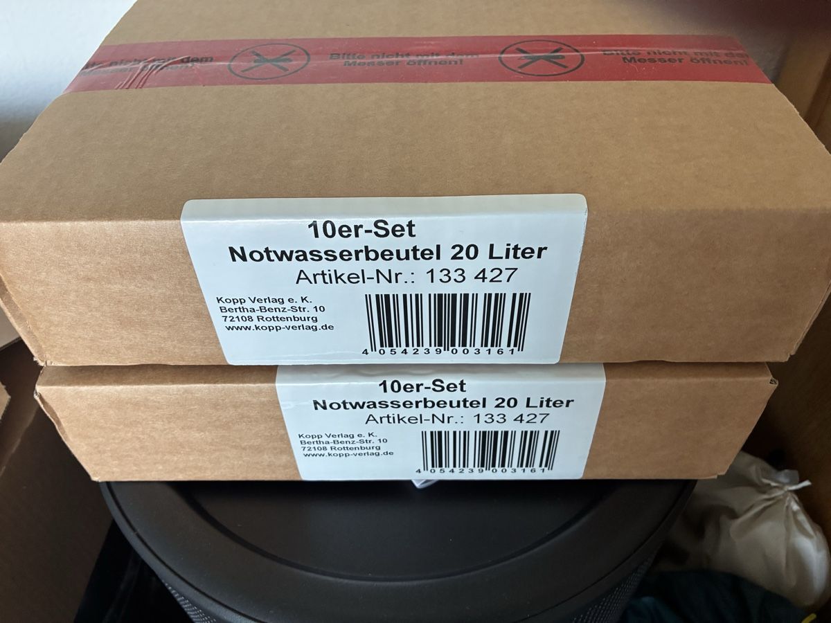 Contenitori & Simili: NOT WASSER BEUTEL 20 liter – Nuovo e nell'imballaggio originale da Zürich venduto da aumana