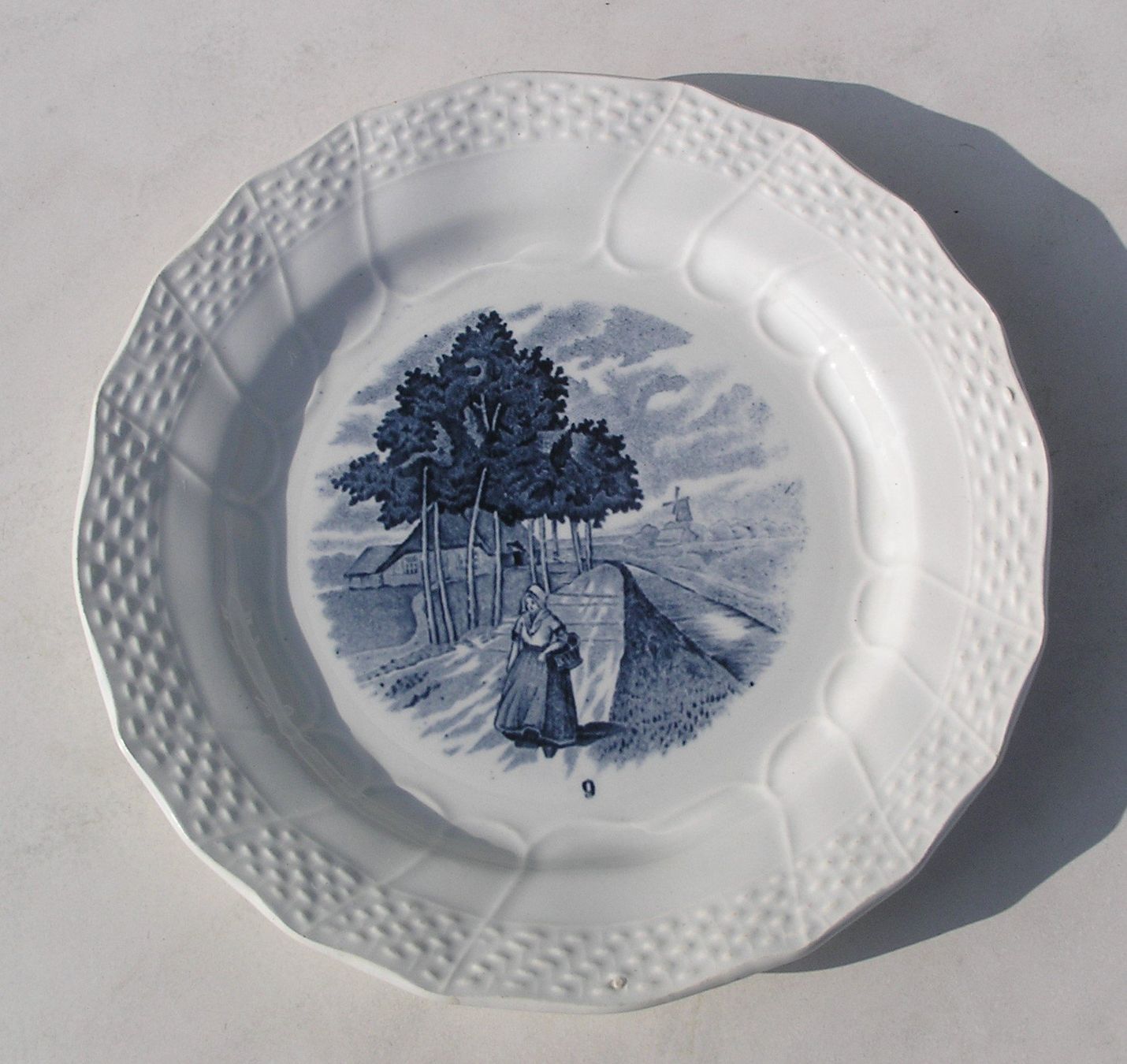 Piatti: ALTER DELFT TELLER – Usato da Grenchen venduto da country59