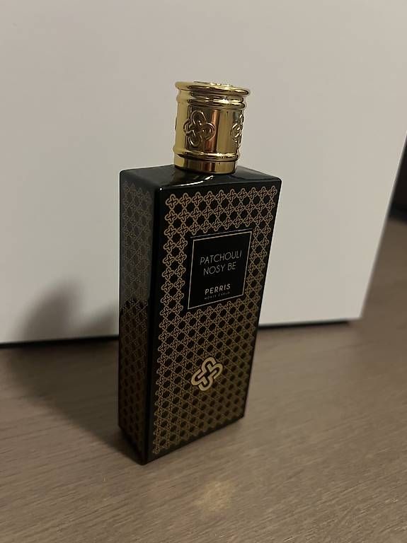 Parfum & Eau de Toilette: Diverse Parfüms – Gebraucht aus Chur von alm.diz 2