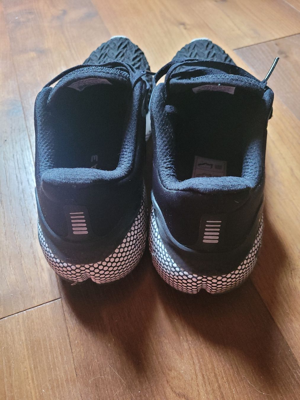 Under Armour Scarpe da uomo: Under Armour 42.5 – Nuovo (secondo la descrizione) da Allaman venduto da Venezia1969 1
