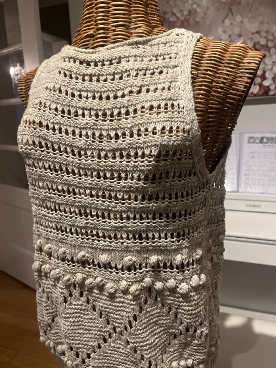 Mango Top: Mango Stricktop beige ärmellos, S – Usato da Solothurn venduto da Bobesch08 1
