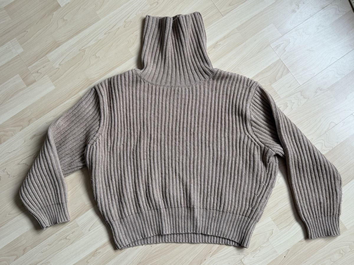 Maglioni & Felpe: Jasmin Brunner Pullover 1 Size oversize Cashmere – Usato da Birmensdorf ZH venduto da elibela