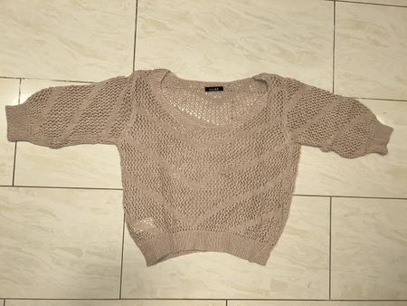 Strickpullover hellrosa.